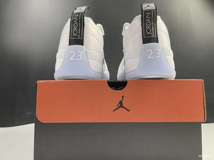 DB0733-190 12 Low Jordan Easter Retro - (2021) 0116